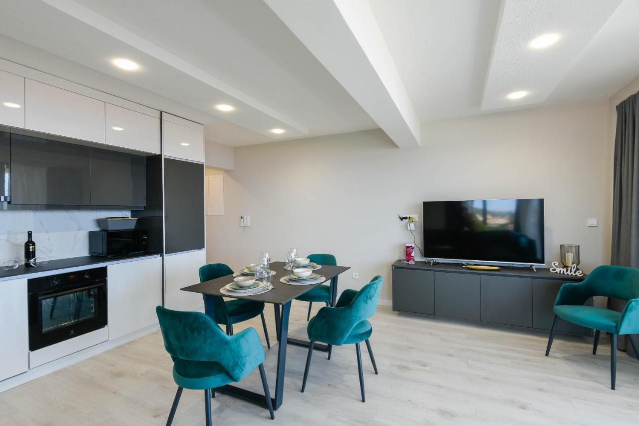 Sunny Day Luxury Holiday Apartments Orebic Luaran gambar