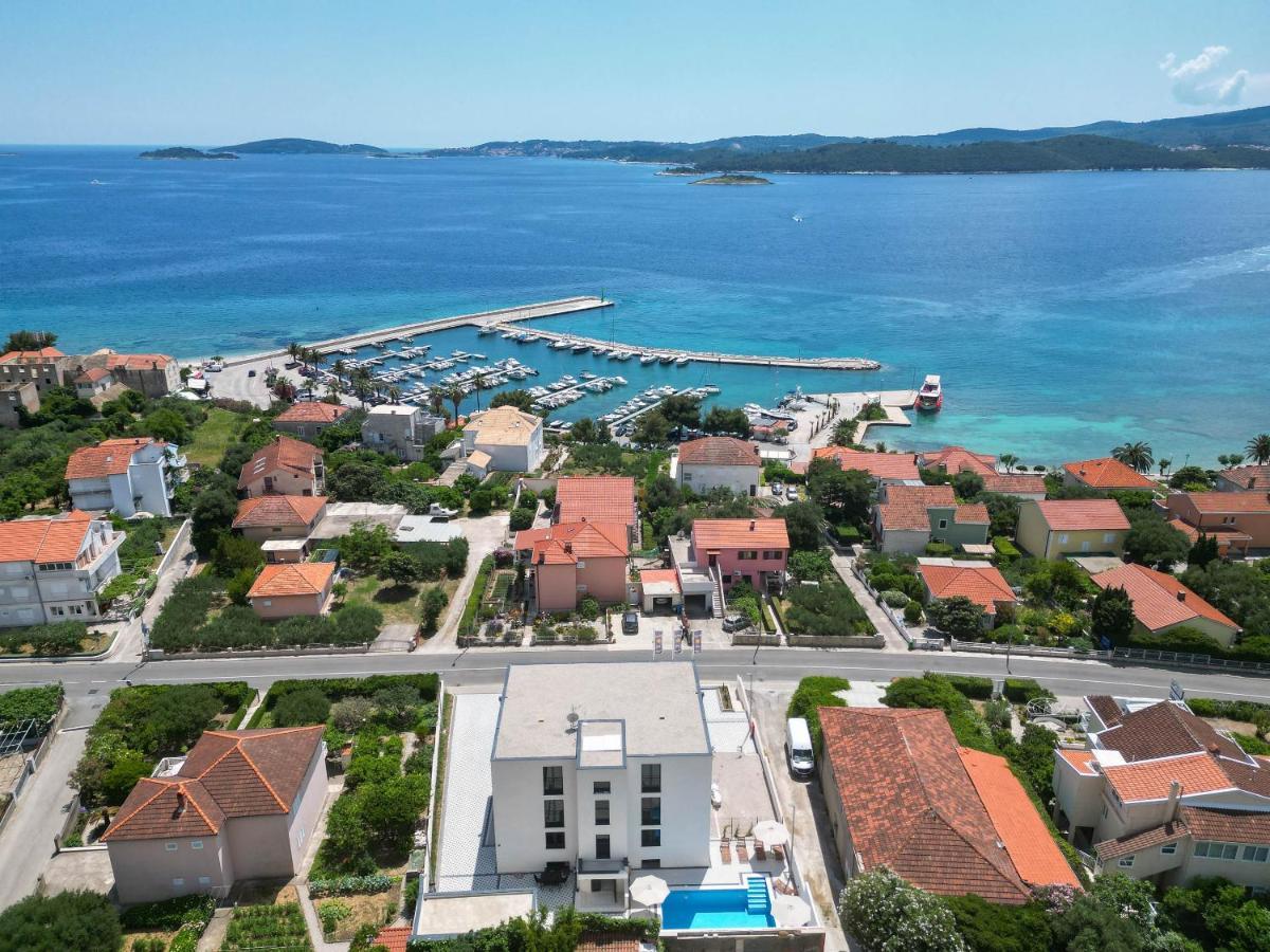 Sunny Day Luxury Holiday Apartments Orebic Luaran gambar