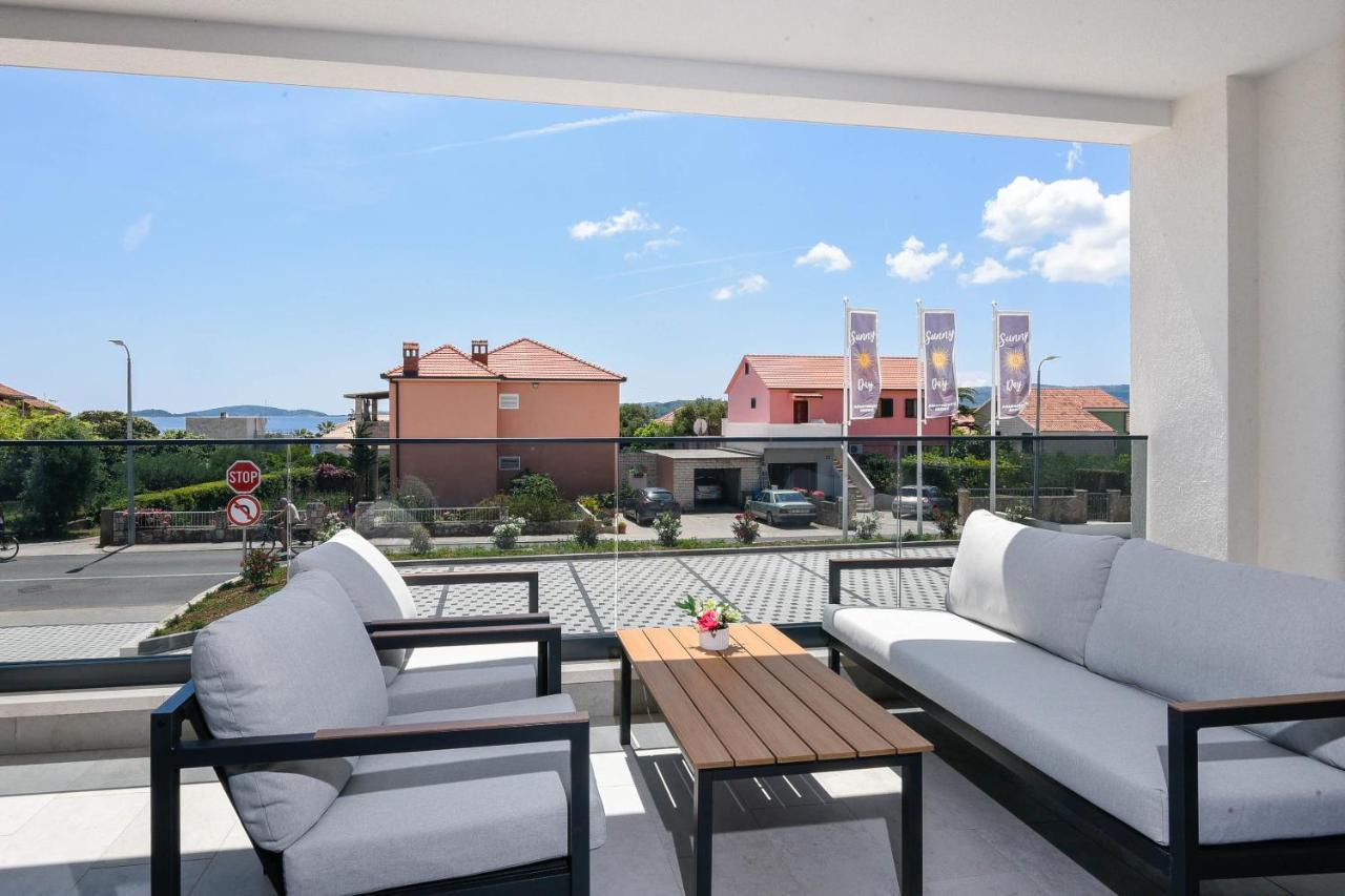 Sunny Day Luxury Holiday Apartments Orebic Luaran gambar